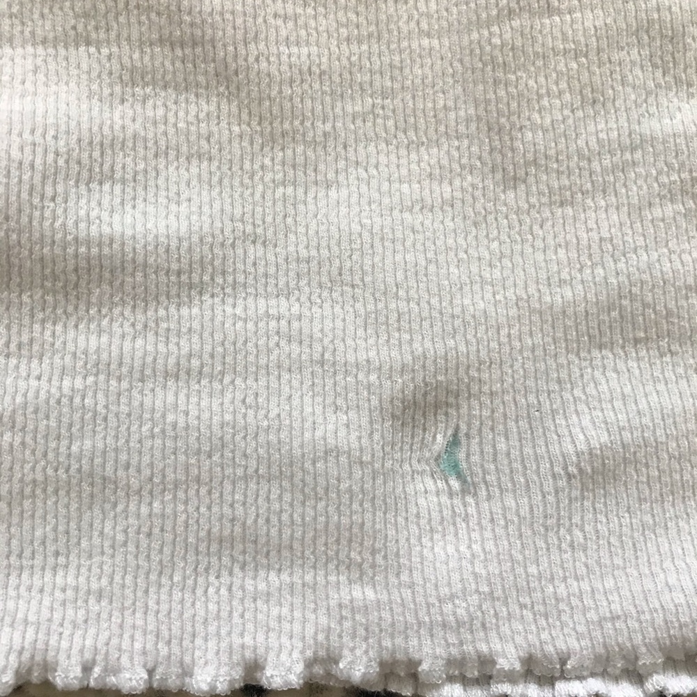 PacSun basic tank - Picture 4 of 4